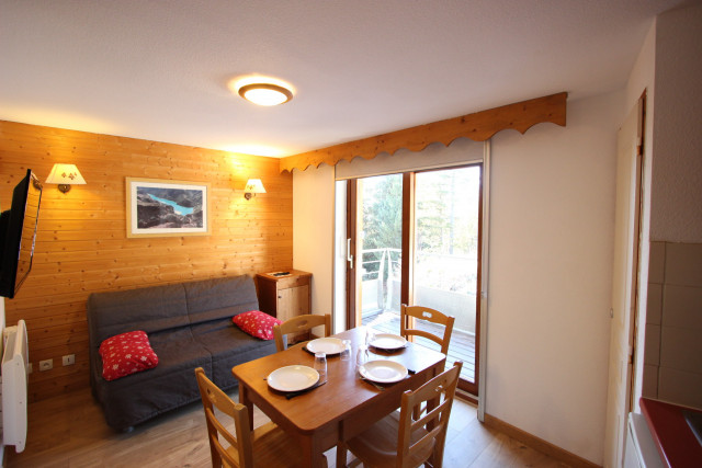 _lv_images__lot_0016190469_01_5792856