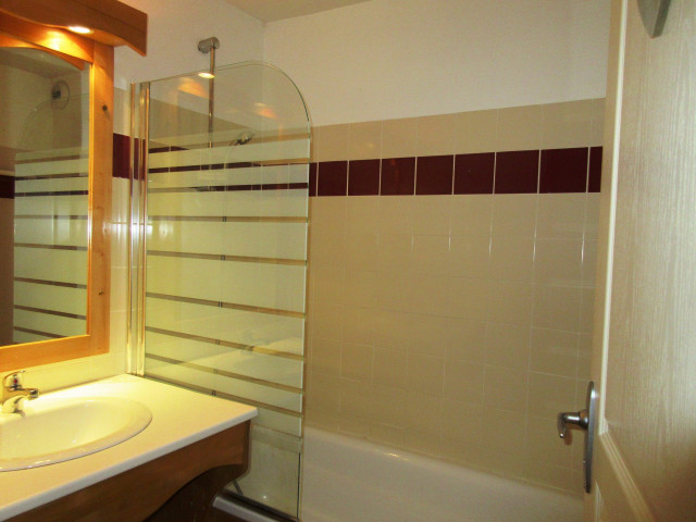 _lv_images__lot_0016190476_07_5748884