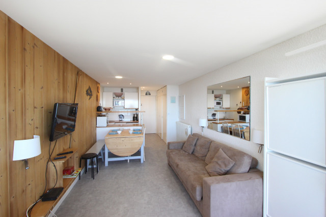 _lv_images__lot_0016190485_08_5974575