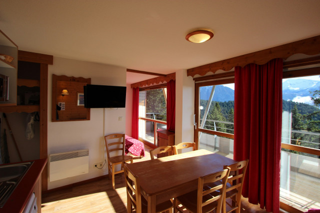 _lv_images__lot_0016190492_04_6050012