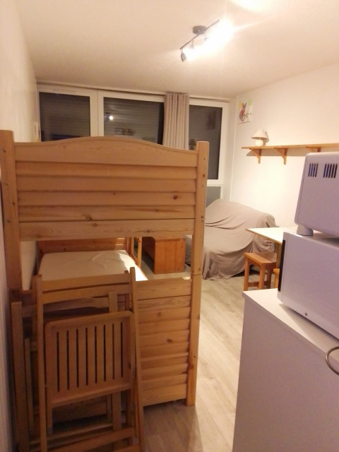 _lv_images__lot_0016190493_04_5683674