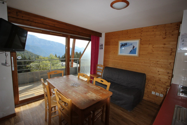 _lv_images__lot_0016190507_01_6079350