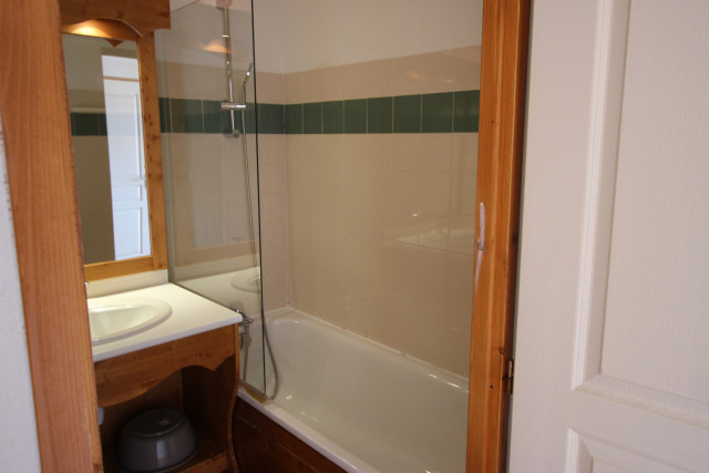 _lv_images__lot_0016190507_10_6004023