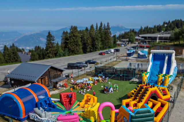 Chamrousse Kids parc jeux gonflables été