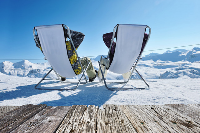 Chamrousse spring accommodation rental ski holidays discount