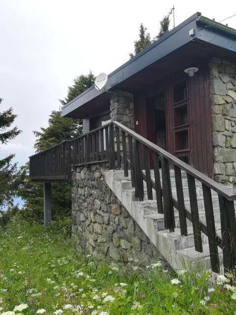 Chamrousse réservation location chalet 5 pièces, 6 personnes 80m² Le chalet le Tetras-Lyre  station ski montagne grenoble isère alpes France