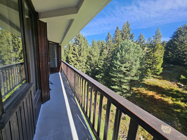 extérieur-terrasse-été-panoramic613-chamrousse