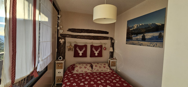 Chamrousse réservation location 2 pièces cabine 4 personnes 35m² Ecrin des Neiges station ski montagne grenoble isère alpes France