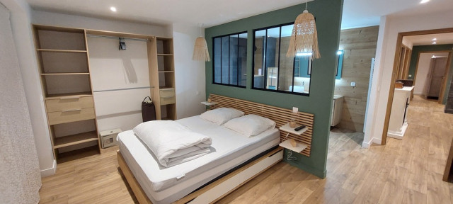 Intérieur chambre double lit double Le Joyau de l'Hermine Chamrousse