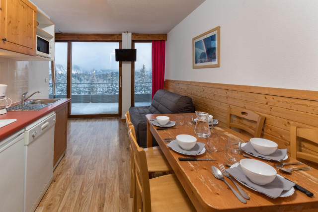 Intérieur cuisine appartement 2P6 Bachat Chamrousse