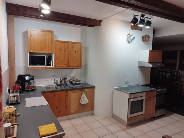 Intérieur cuisine l'Etape de Fanfoué Chamrousse