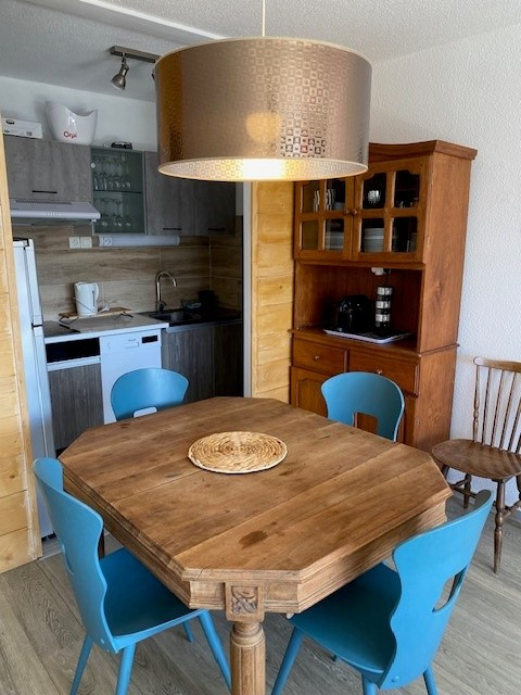 Chamrousse réservation location appartement 2 pièces 6 personnes 38m² L'Eterlou 302 station ski montagne grenoble isère alpes France