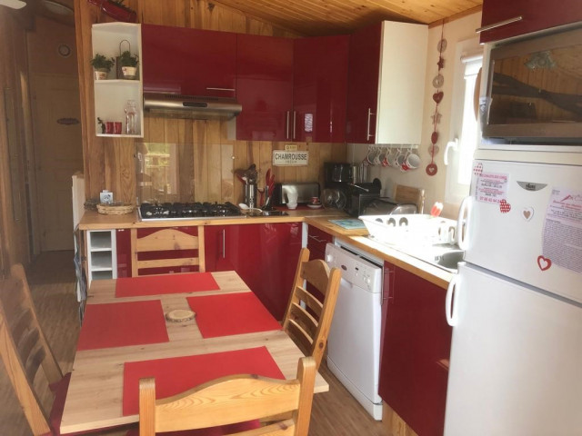 Chamrousse réservation location chalet 3 pièces, 6 personnes 38m² Le Chalet des cimes 33 station ski montagne grenoble isère alpes France