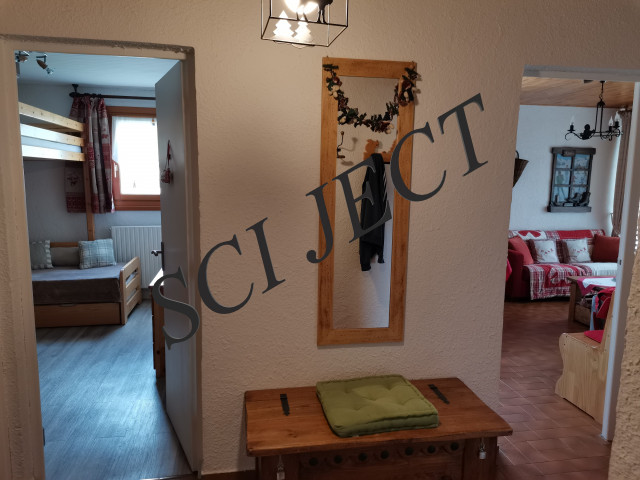 interieur-entree-double-le-cap-2000-506-chamrousse-6306723