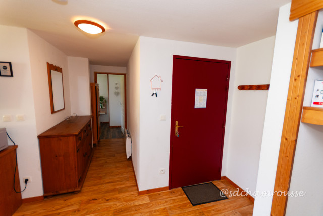 Chamrousse reservation rental apartment 2 rooms cabin 6 people studio 41m² villages du bachat ski resort mountain grenoble isère alps France