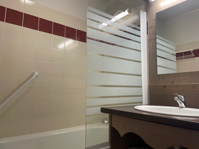 Chamrousse réservation location 3 pièces cabines 8 personnes 47m² L’Ecrin des Neiges ski montagne Grenoble Isère alpes France