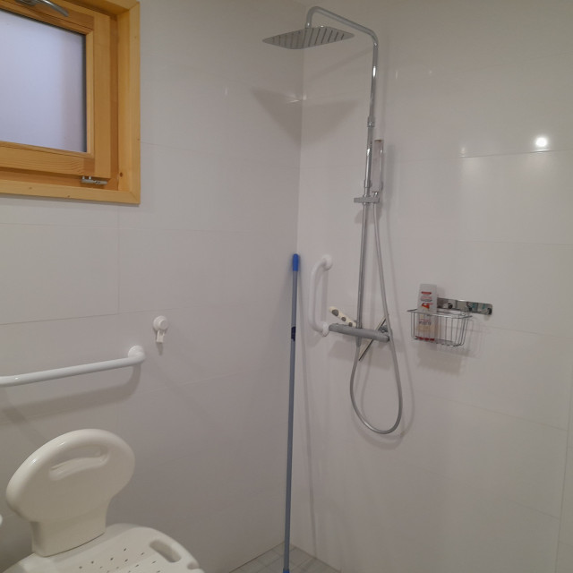 Intérieur salle de bain chalet nounours Chamrousse