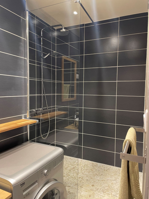 Intérieur salle de bain Le Chamois 305 Chamrousse