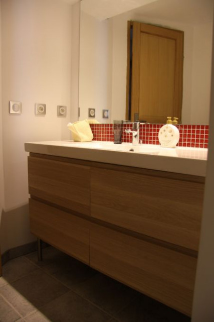 Intérieur salle de bain Les Gentianes RDC Chamrousse