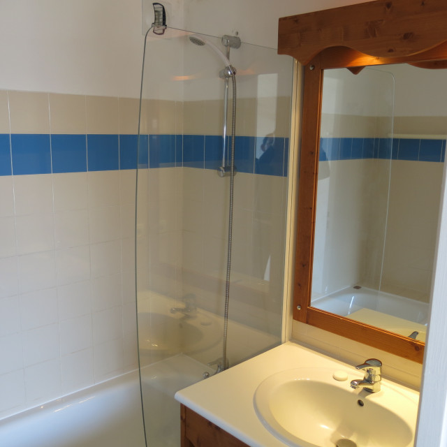 Intérieur salle de bain Les Sorbiers A32 Chamrousse