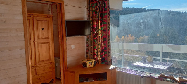 Chamrousse réservation location appartement 4 personnes 2 pièces cabine 38m² éterlou station ski montagne grenoble isère alpes France