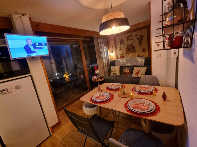 Chamrousse réservation location appartement 2 pièces 6 personnes  27m² L'Epicéa A11 station ski montagne grenoble isère alpes France