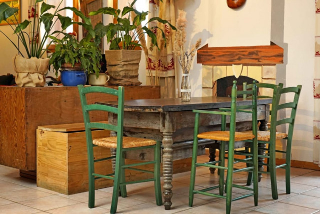 Intérieur salon séjour l'Etape de Fanfoué Chamrousse