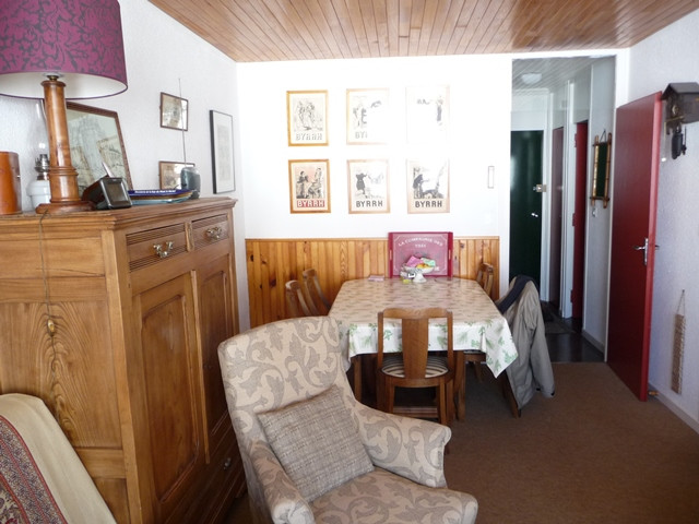 Intérieur salon séjour La Lauzière 68 Chamrousse