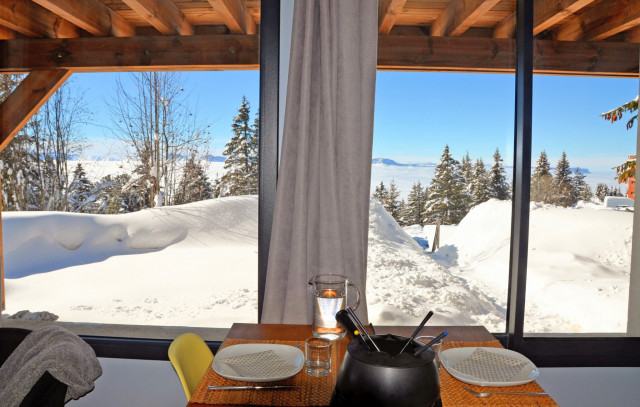 Intérieur salon séjour Le Chalet le Cembro Chamrousse