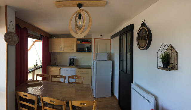 Intérieur salon séjour Le Jourbabes A26 Chamrousse