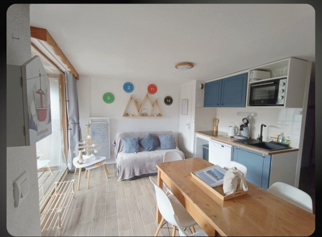 Chamrousse réservation location appartement 3 pièces 6 personnes 36m² Les Sorbier C02 station ski montagne grenoble isère alpes France