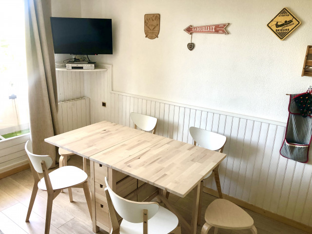 Chamrousse réservation location studio cabine 5 personnes 24m² marmottes station ski montagne grenoble isère alpes France