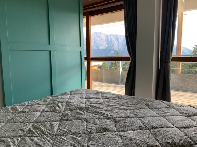 Intérieur vue montagne appartement Silenes A12 Chamrousse Intérieur vue montagne appartement Silenes A12 Chamrousse