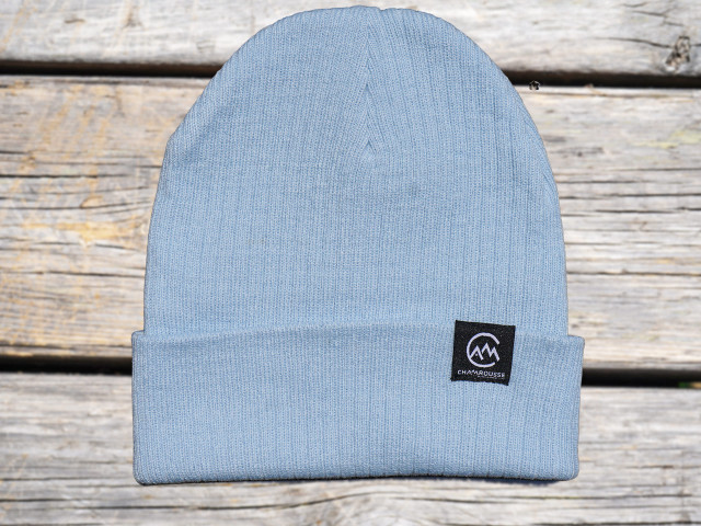 Nouveau bonnet Chamrousse bleu clair