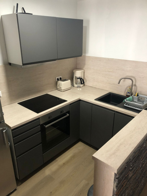 photo-2022-05-03-20-47-46-2501782 photo-2022-05-03-20-47-46-2501782