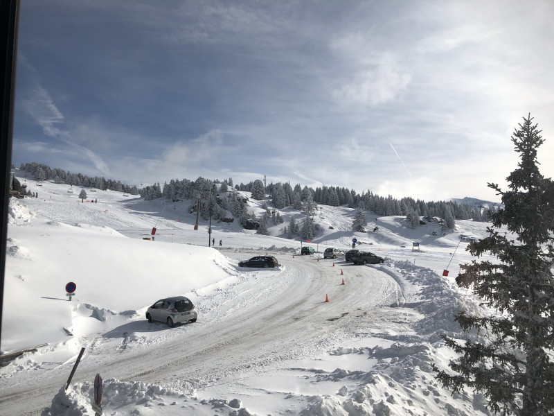 30LALAUZIERE_Chamrousse_Vuebalcon2