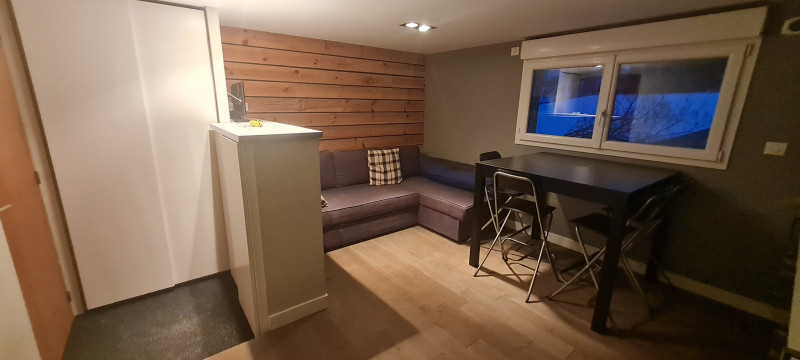 20221203-171845-2675470