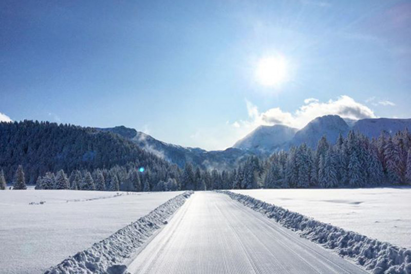 Chamrousse Nordic ski area tamping experience
