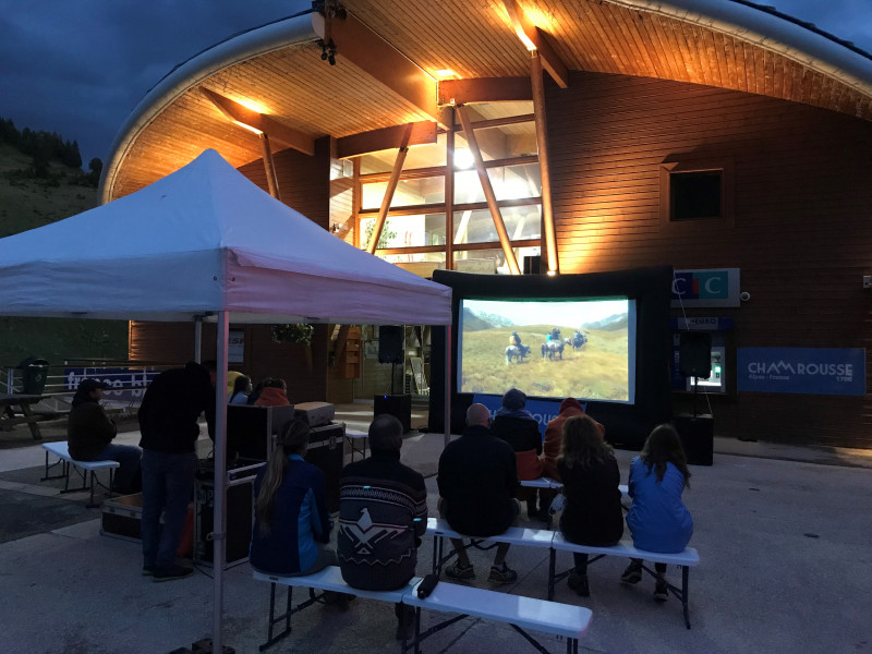 Open-air mountain film screening Chamrousse 1650