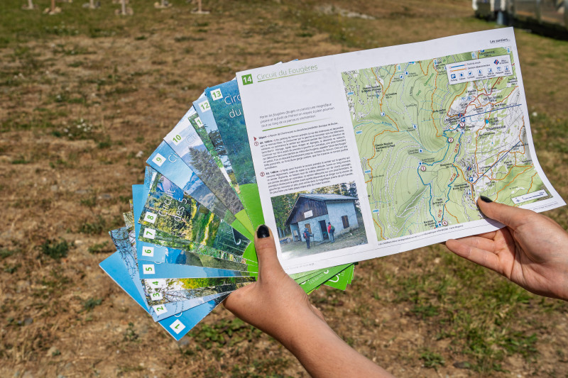 Carte balade et randonnée sentiers Uriage