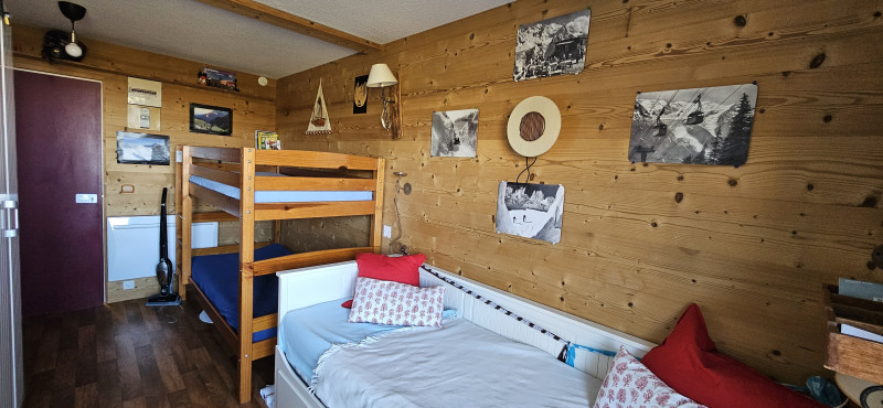 Chamrousse réservation location studio 4 personnes 20m² Edelweiss ski montagne Grenoble Isère alpes France