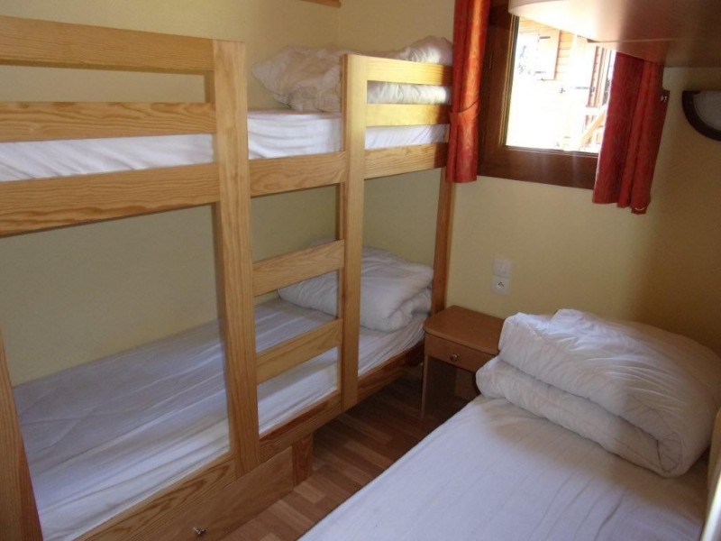 Chamrousse réservation location chalet 6 personnes 38m² chalet des cimes station ski montagne grenoble isère alpes France