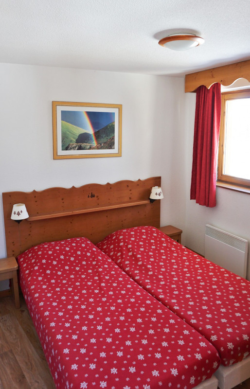 Chamrousse réservation location appartement 2 pièces 4 personnes bachat station ski montagne grenoble isère alpes France