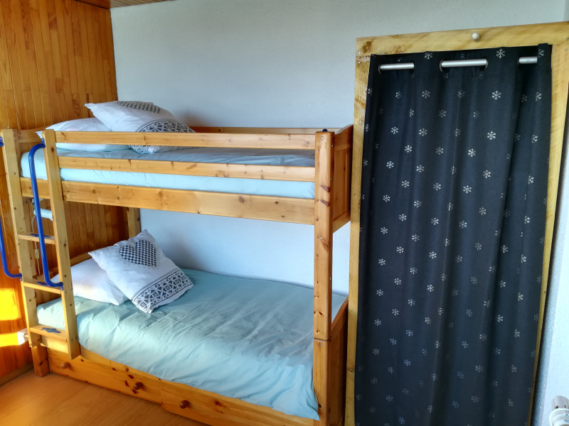 Chamrousse réservation location appartement 2 pièces 6 personnes 45m² Les Cytises 605 station ski montagne grenoble isère alpes France