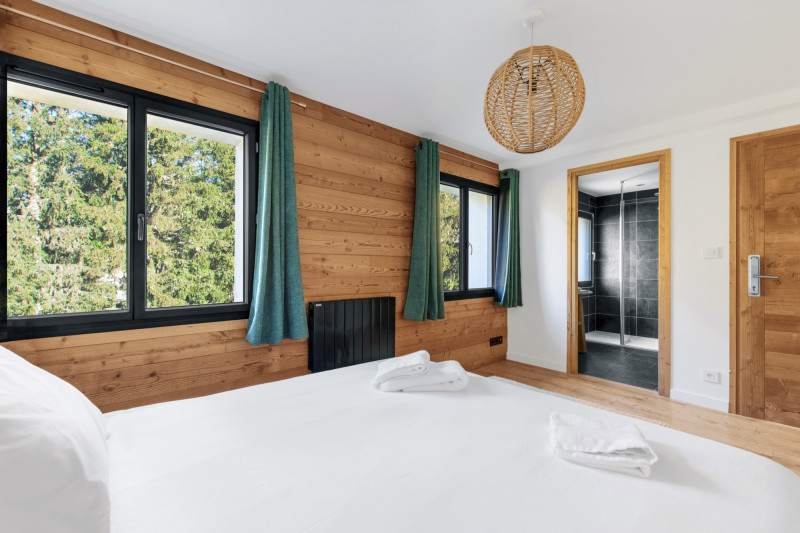 Chamrousse réservation location chalet 7 pièces, 15 personnes 150m² L'étincelle côté lac station ski montagne grenoble isère alpes France