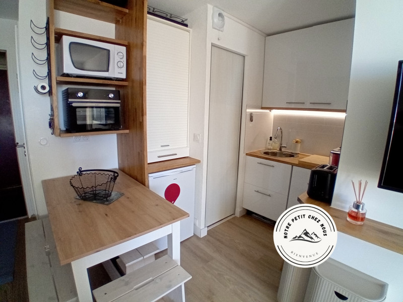 Chamrousse reservation rental apartment 2 rooms 4 people 25m² edelweiss ski resort mountain grenoble isère alps France