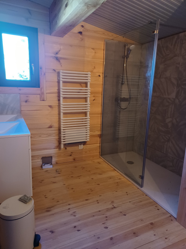 Chamrousse réservation location chalet 5 pièces, 12 personnes 123m² Le Chalet des Accacia station ski montagne grenoble isère alpes France