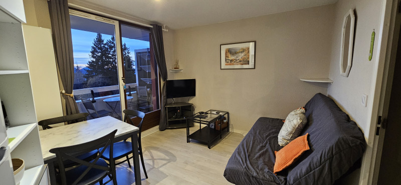 Chamrousse réservation location 2 pièces cabine 5 personnes 30m² marmottes station ski montagne grenoble isère alpes France