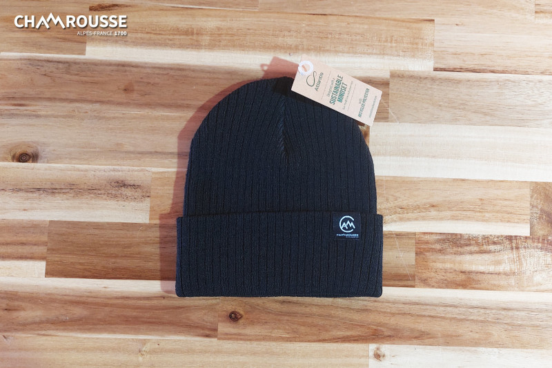 Chamrousse bonnet noir logo icotype boutique souvenir cadeau station ski montagne grenoble isère alpes france