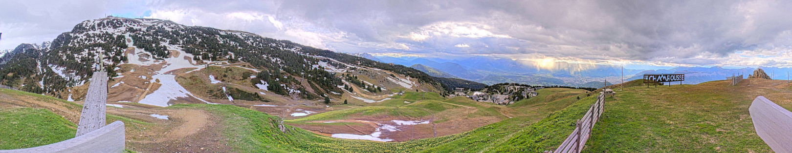 Webcam Chamrousse 1870 - Sommet Casserousse